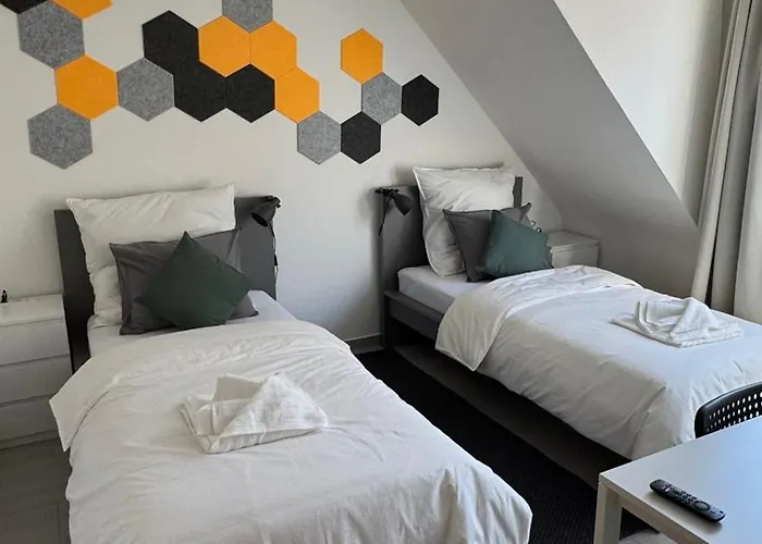 Dutti's - L 2 L 4 Beds L Tv L Wifi L Kitchen L Parking L Autobahn *