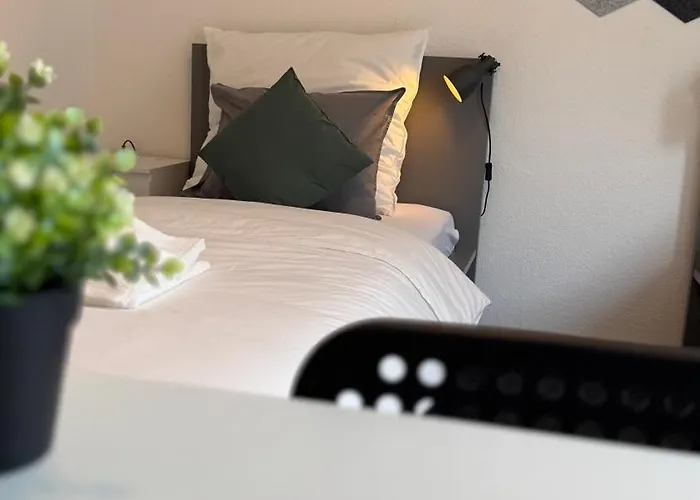 Dutti's - L 2 L 4 Beds L Tv L Wifi L Kitchen L Parking L Autobahn *