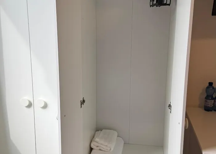 Apartmán A L 2 L 4 Beds L Tv L Wifi L Kitchen L Parking L Autobahn Duisburg