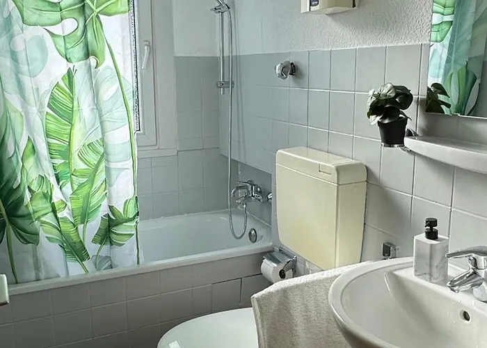 Daire Dutti's - L 2 L 4 Beds L Tv L Wifi L Kitchen L Parking L Autobahn