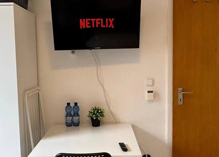 Dutti's - L 2 L 4 Beds L Tv L Wifi L Kitchen L Parking L Autobahn *